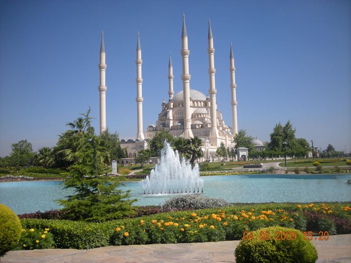 Türkiyenin en büyük camileri hangileridir?